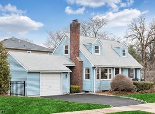 347 Gilbert St, Ridgewood, NJ 07450