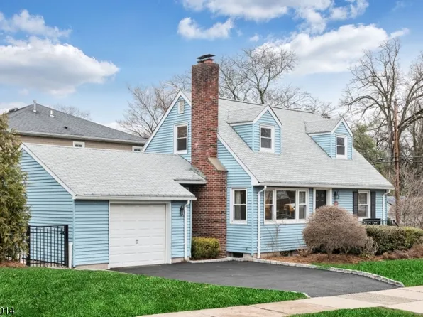 347 Gilbert St, Ridgewood Village, NJ 07450