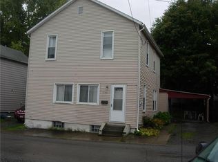 732 Bell Ave, Ellwood City, PA 16117