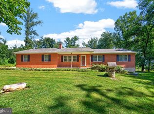 725 Ewing Rd, Cochranville, PA 19330