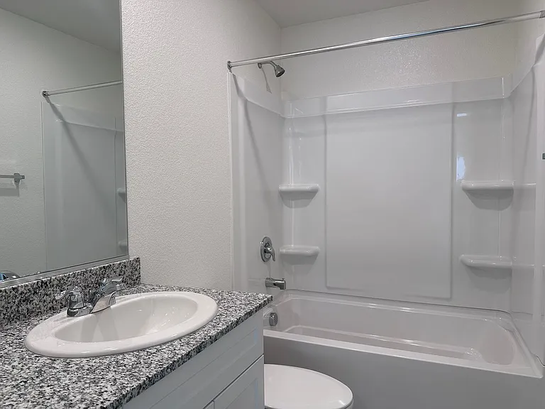 7760 Forestdale Way — Photo 10