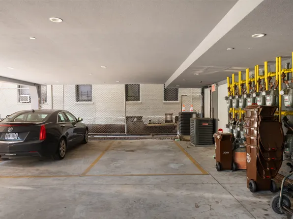 2025 Ocean Avenue 1B image 8 of 9