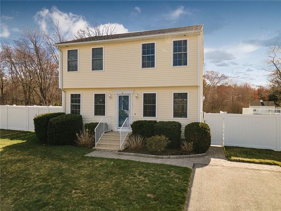 3 Mountain Laurel Dr, Coventry, RI 02816 Zillow