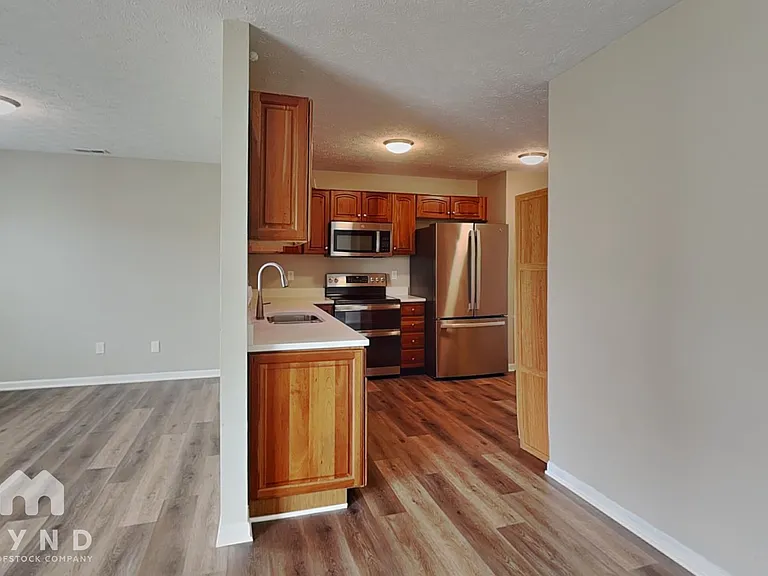 6822 Bluestem Ct — Photo 5