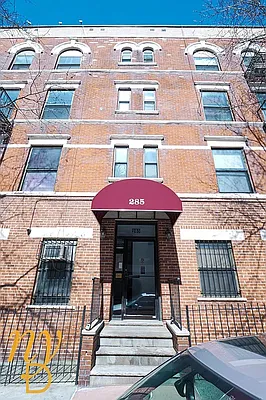 Rented by New York Dwellings LLC | media 18