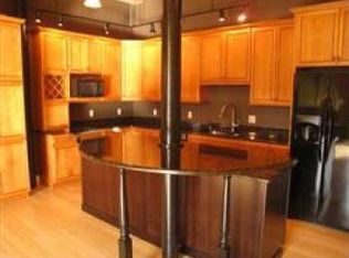 491 Dutton St UNIT 508, Lowell, MA 01854