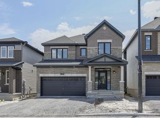 218 Elsie Macgill Walk, Ottawa, ON K2W 0L5