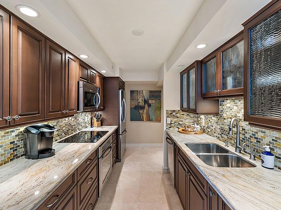5th image of 3000 N Ocean Drive #23-C