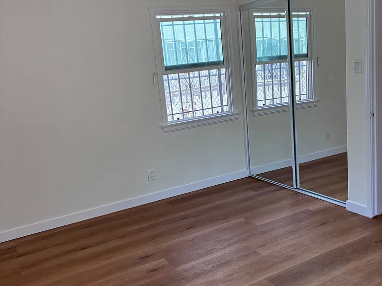 2013 S Shenandoah St #2 — Photo 6