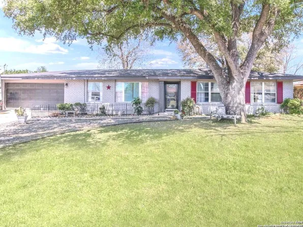 4323 IRENE DR, San Antonio, TX 78222