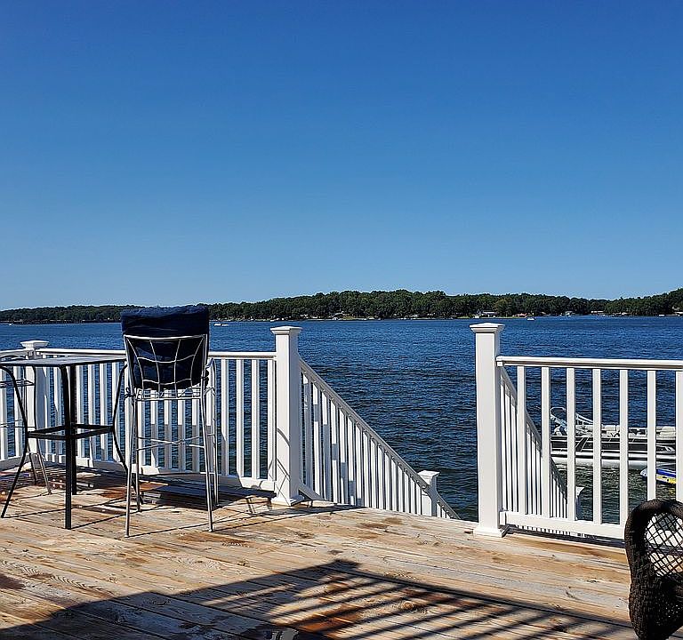 1st image of 310 Driftwood Dr Unit C