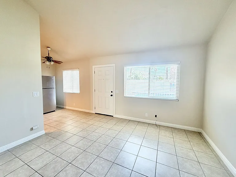 561 Desert View Dr #3 — Photo 7