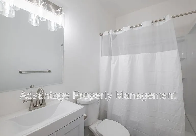 2190 SE Marion St — Photo 30