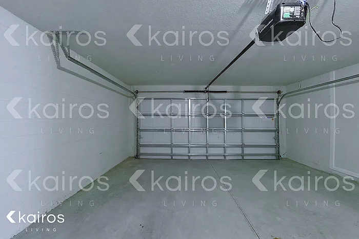 1729 Nebraska Loop — Photo 14