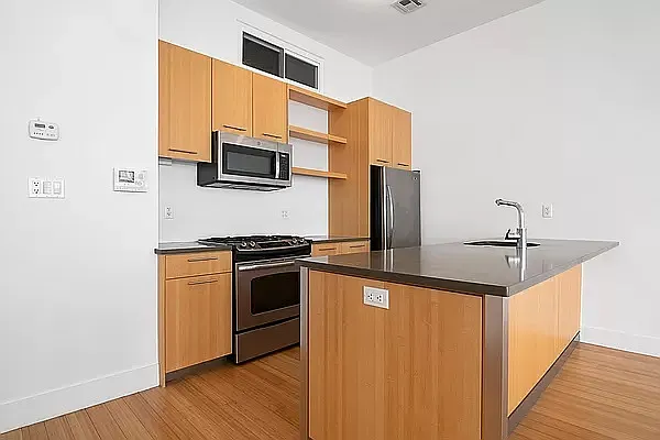 Rented by Jacquelyn 327 LLC | media 14