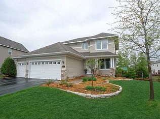 10664 Sterling Dr, Woodbury, MN 55129