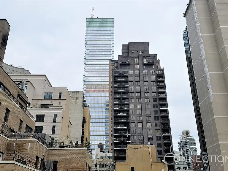 141 E 55th St #12A — Photo 1