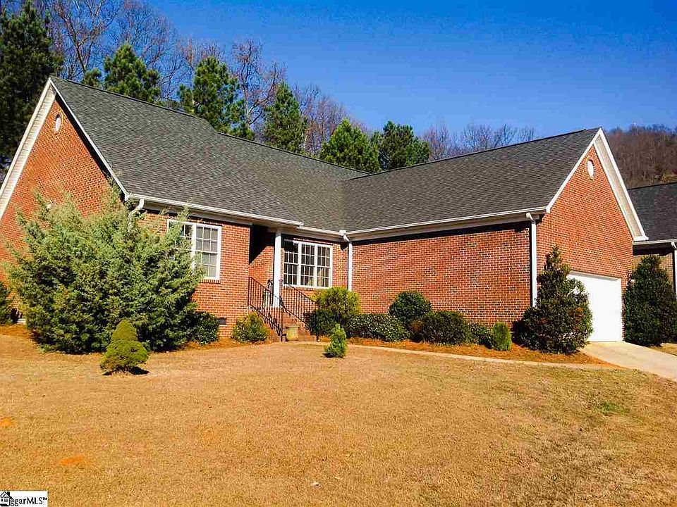 1st image of 14 Belle Terre Ct