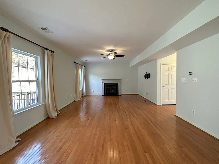 13758 Restina Rd — Photo 7