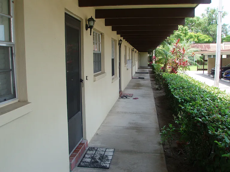 1701 Pinehurst Rd #3D — Photo 8