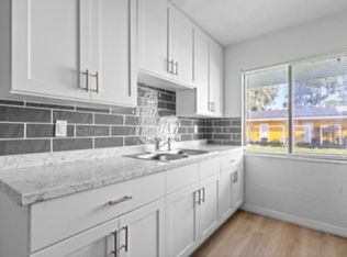 2406 11th St W #18, Bradenton, FL 34205