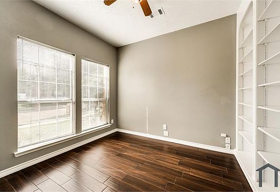 4th image of 4406 Santa Fe Ln