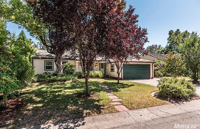 1st image of 3712 Thornwood Dr