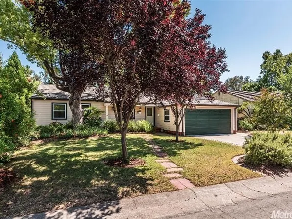 3712 Thornwood Dr, Sacramento, CA 95821