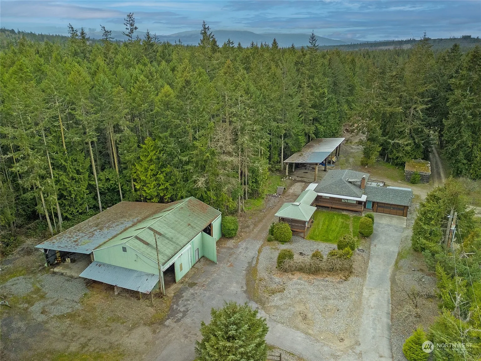 381 Daisey King Road photo 1