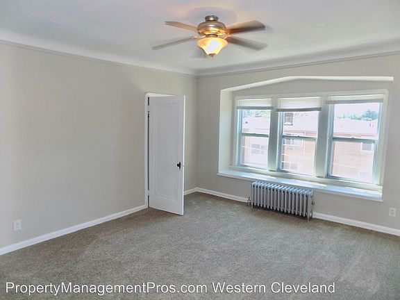2nd image of 1365 Clarence Ave APT 107