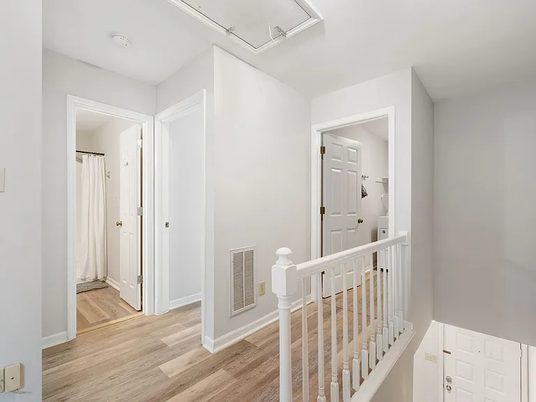 6716 Glendower Rd #B — Photo 26