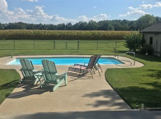 1201 W Mack Ave, Olney, IL 62450