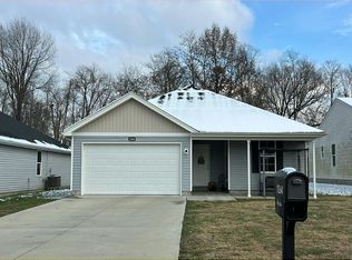 1264 Solar St, Scottsburg, IN 47170