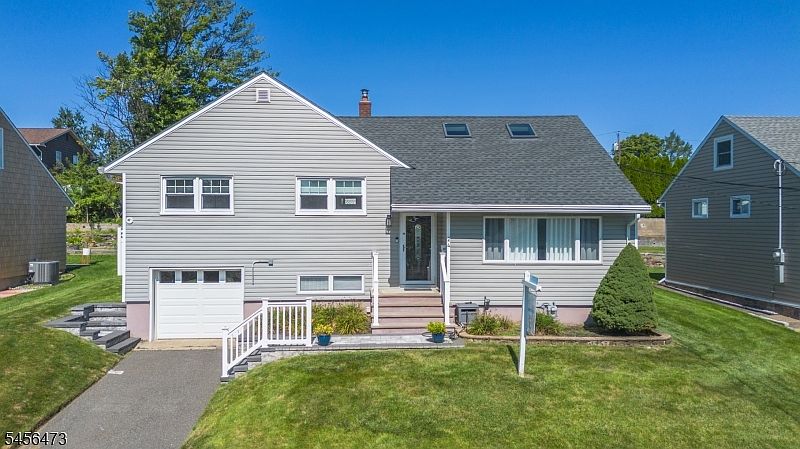 1st image of 24 Lennon Pl