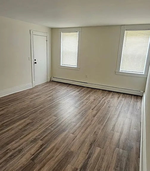 Amoskeag Apartments — Photo 12