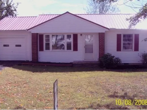 415 W Terrace Ln, Woodbury, TN 37190