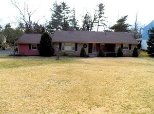 5693 Wayside Ave, Cincinnati, OH 45230