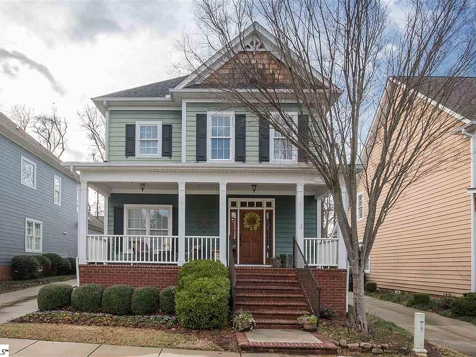 1st image of 119 Applewood Dr