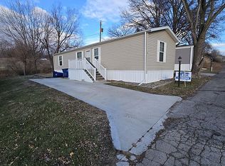 6901 SE 14th St #1, Des Moines, IA 50320