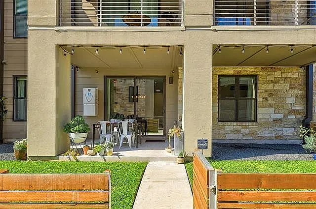 2725 Dulce Ln #201 — Photo 2
