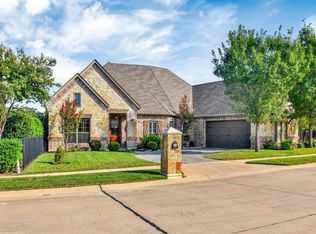 516 Waterford Ln, Colleyville, TX 76034