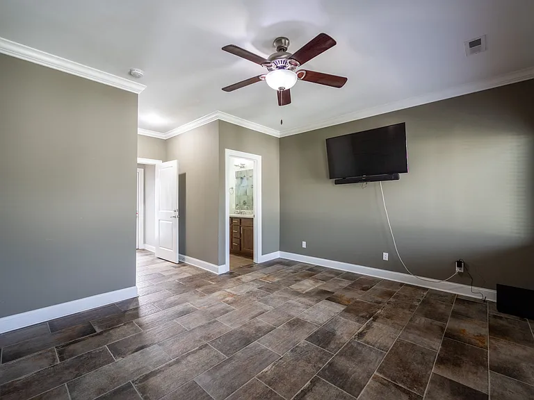 3111 Saint Elmo Ave — Photo 21