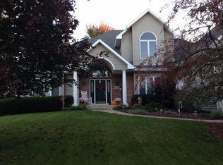 1807 Savannah Way, Waunakee, WI 53597