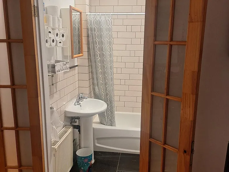 45 Beaty Ave #BASEMENT — Photo 9