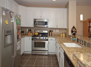 207 Swanstrom Pl E #207, Union, NJ 07083
