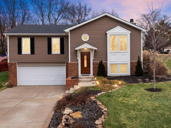 814 Millwood Dr, Saint Peters, MO 63376