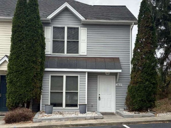 2409 King Arthurs Ct