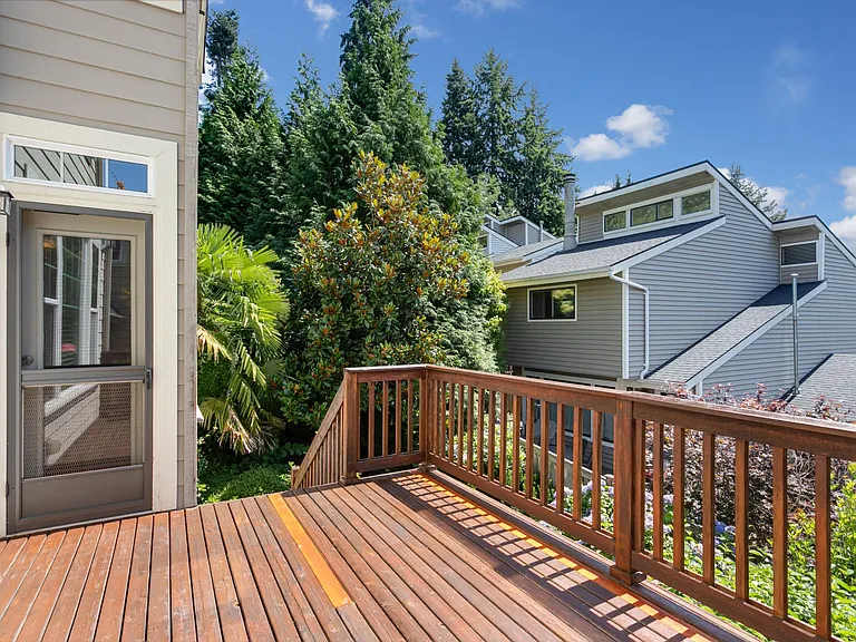 1348 Bellevue Way SE #1348 — Photo 26