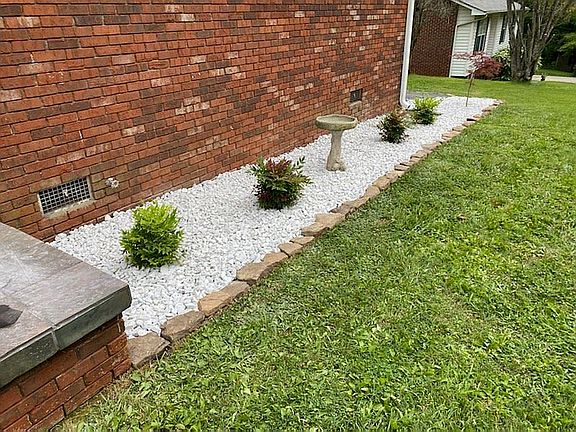 Front landscaping 