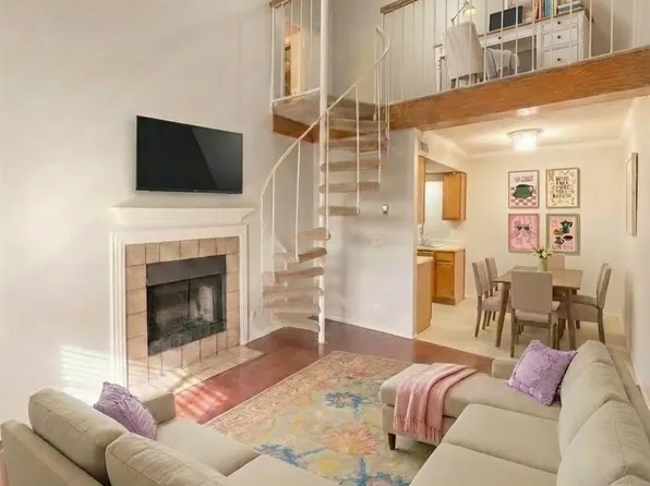 11120 Stratford Dr Unit 429, Oklahoma City, OK 73120